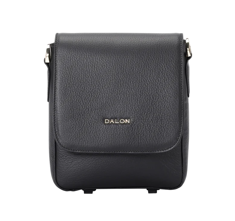 Allure Small Messenger