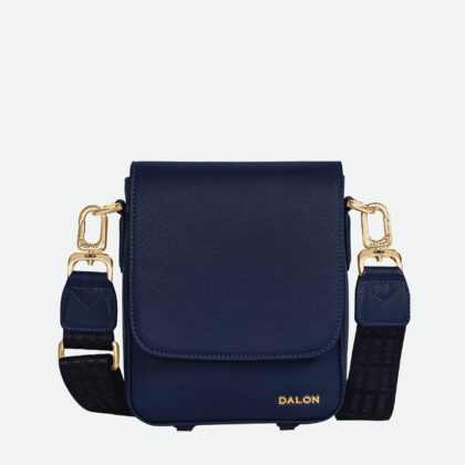 Allure Small Messenger